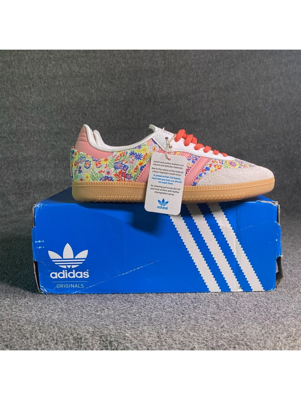 Adidas Originals Shoes Womens Size 6 Multicolor Floral Suede Sneakers Gum Sole - Picture 5 of 8